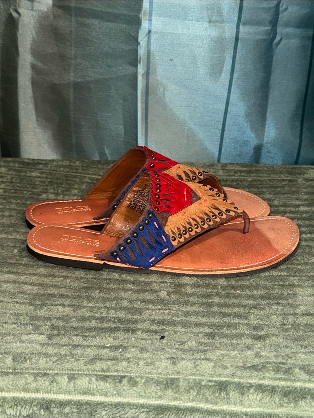 Mojo Moxy Multicolor Leather Toe-Post Sandals - Red Blue Tan
